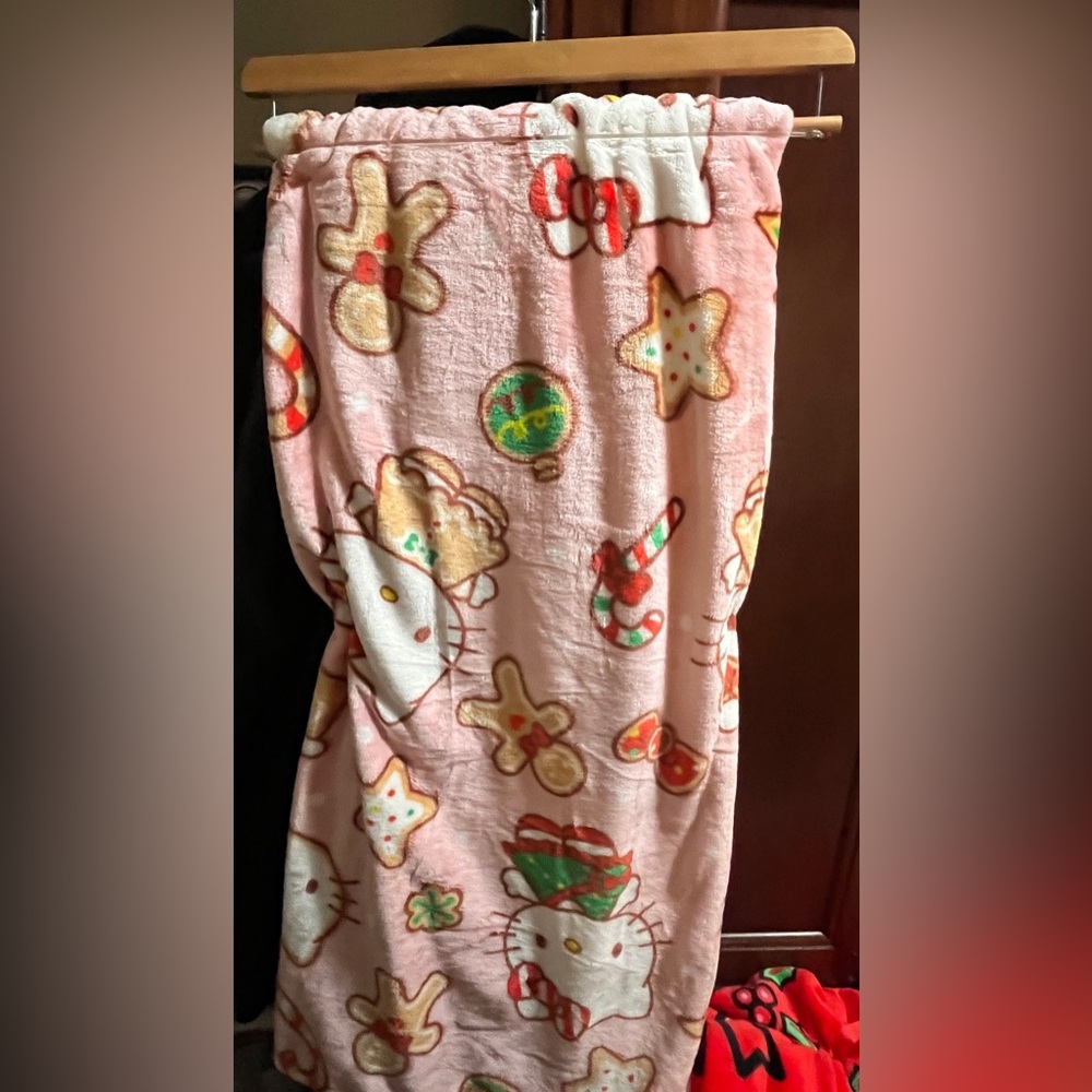 Hello kitty Christmas blanket